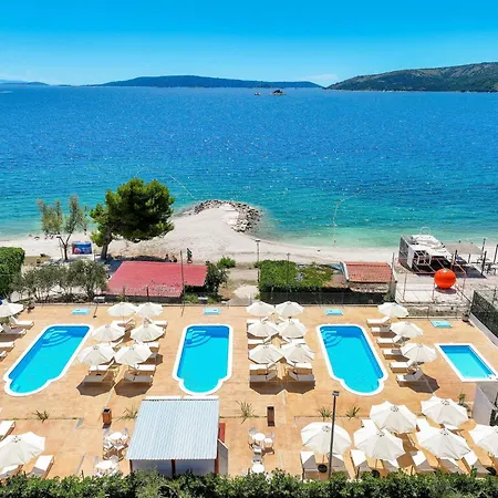 Medena In Seget Donji With Pools * Trogir